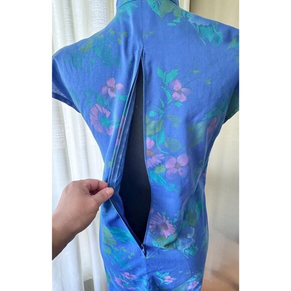Vintage 70s dress, blue, purple floral, Cheongsam modern interpretation - Picture 6 of 10